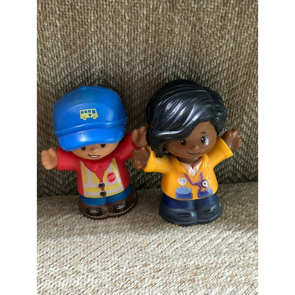 Fisher-Price Little People Figures Bus Driver GWD13 and Doctor GKT38 Set of 2